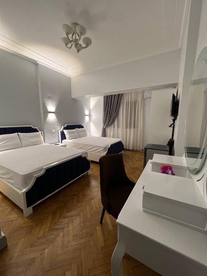 Lucky Hostel Кайро Екстериор снимка