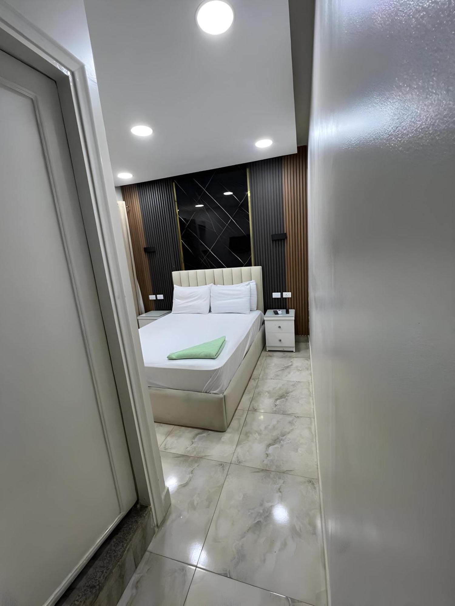 Lucky Hostel Кайро Екстериор снимка